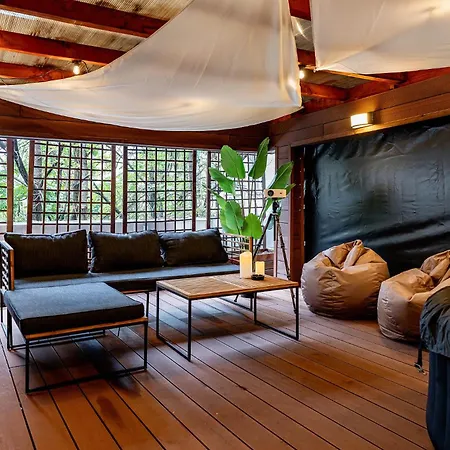 Downtown Wabi-sabi Loft Terrace&jacuzzi Old Town