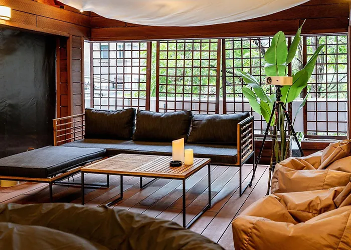 Apartmán Downtown Wabi-sabi Loft Terrace&jacuzzi Old Town