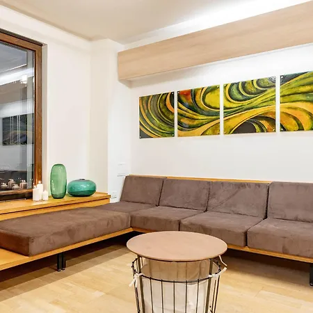 Appartement Downtown Wabi-sabi Loft Terrace&jacuzzi Old Town Boekarest