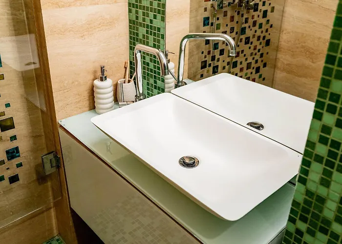 Downtown Wabi-sabi Loft Terrace&jacuzzi Old Town