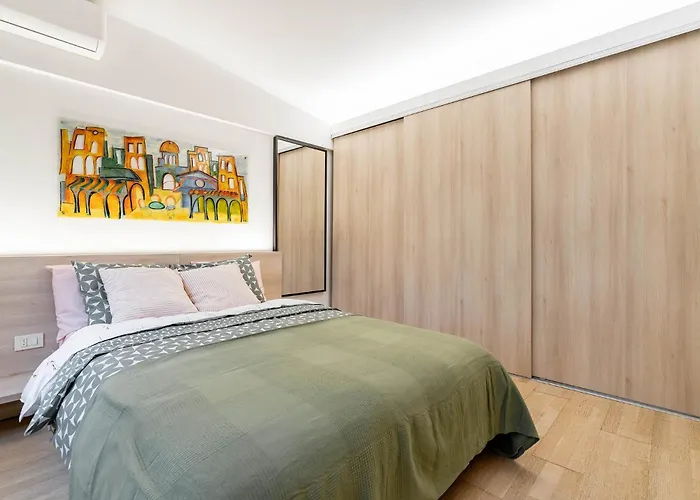 Downtown Wabi-sabi Loft Terrace&jacuzzi Old Town Appartement Boekarest